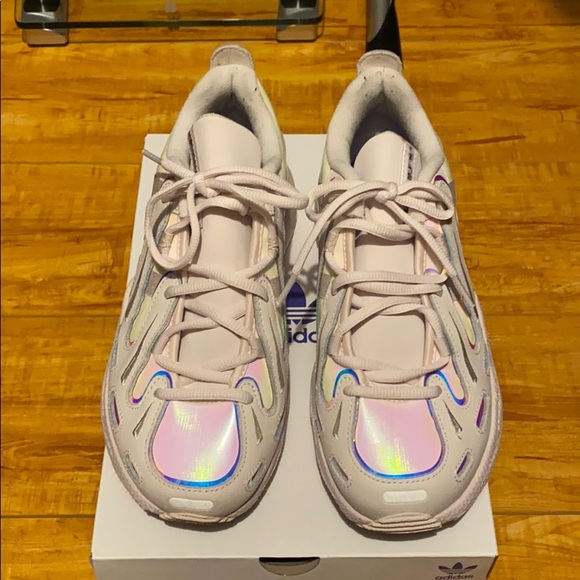 ADIDAS - Picture 2 of 6